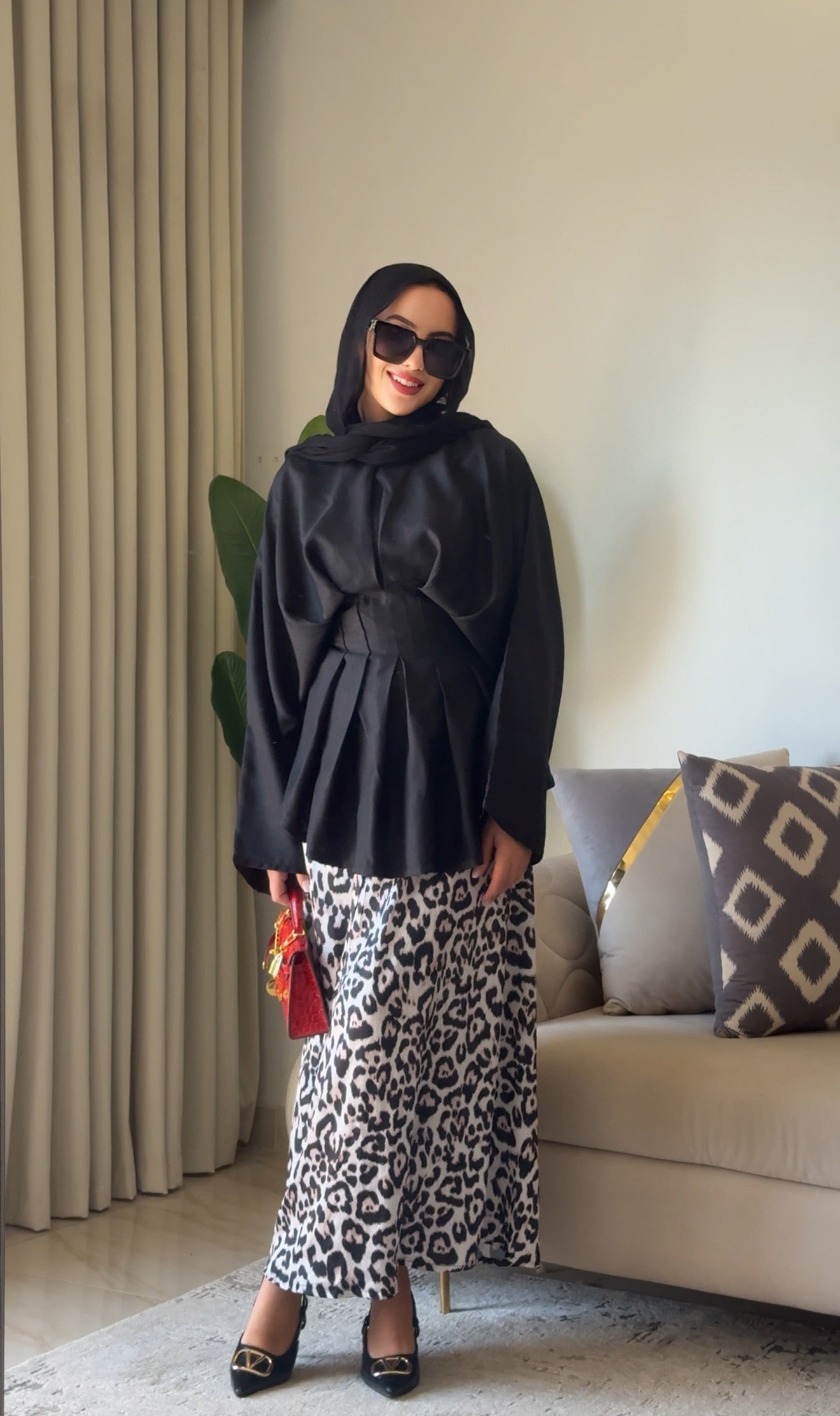 Linen Blouse Black M | From 65 to 75kg