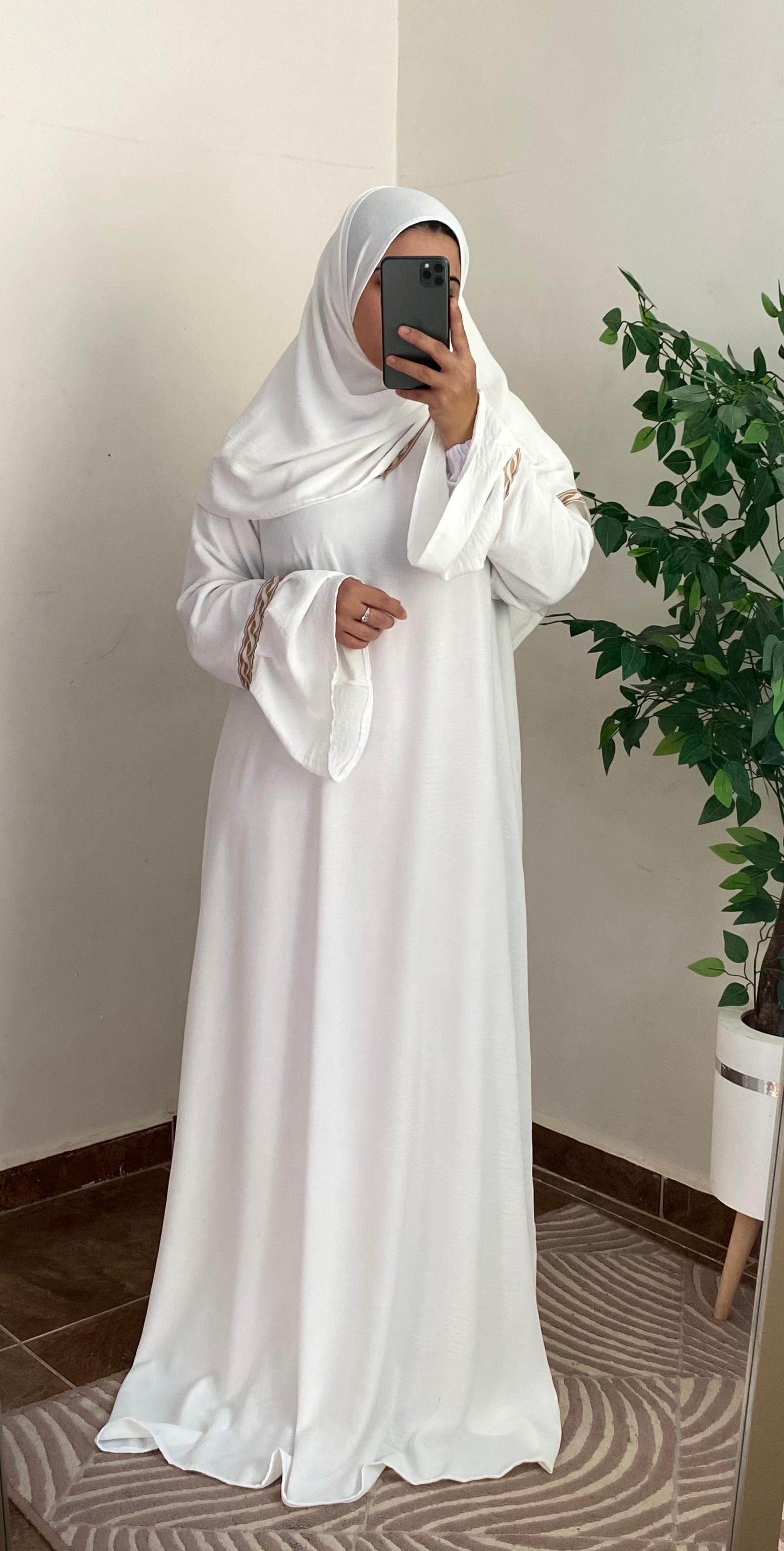 Ronaq Abaya White