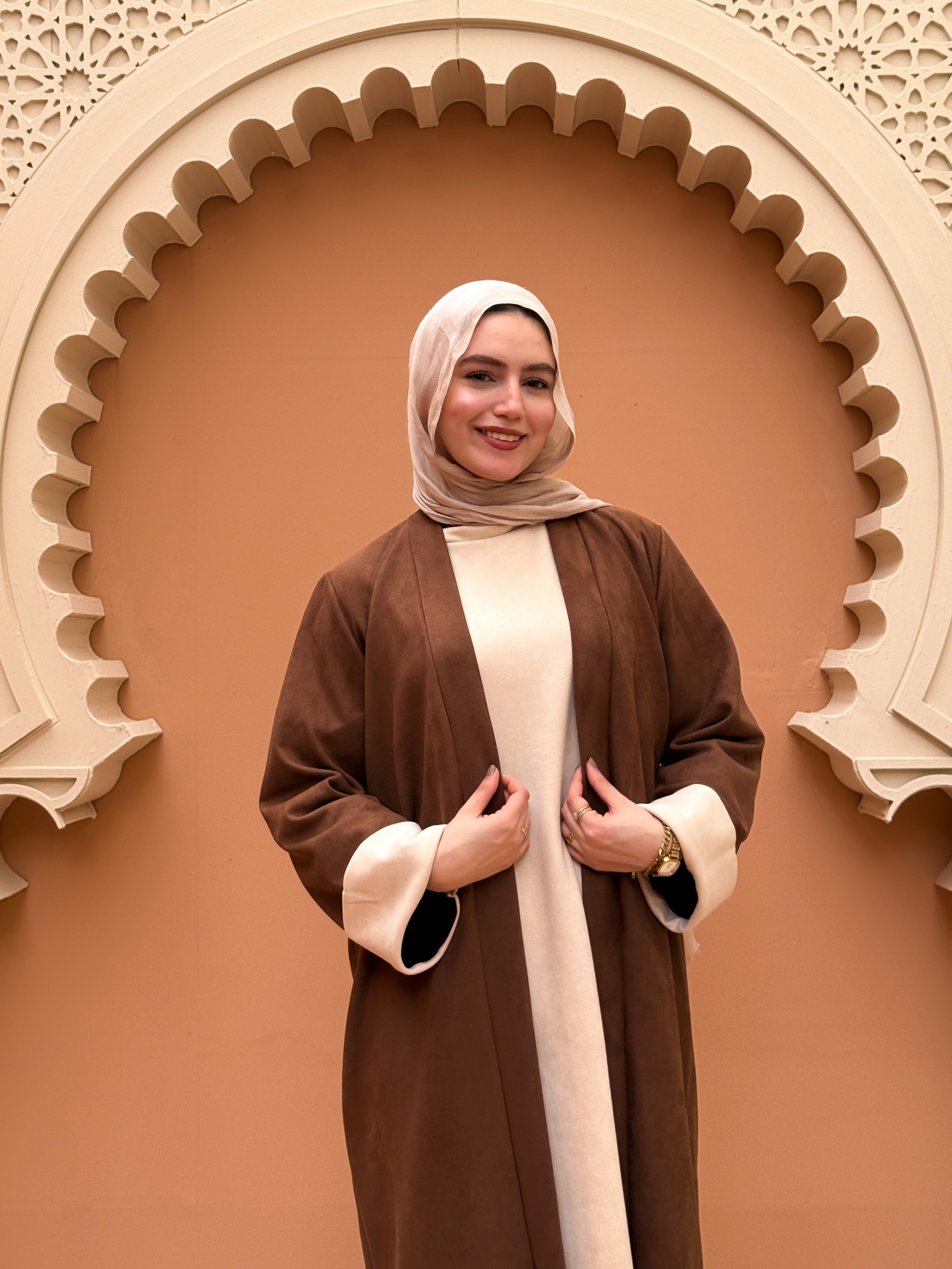 عباية " نور " من InSeason🌛 Brown ▫️ المقاس الأول: من 55 لـ 75 كيلو