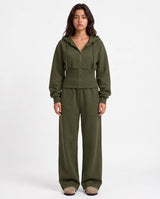 Contour Zip Lounge Set