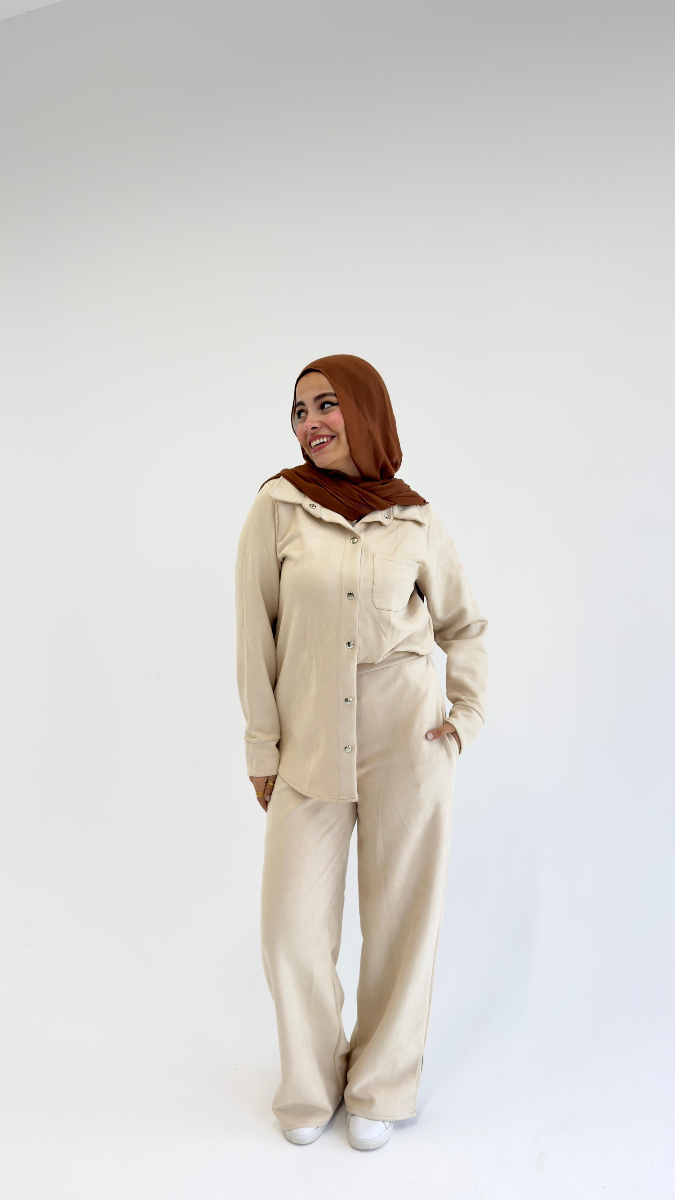 Warm suede set🥰 Beige