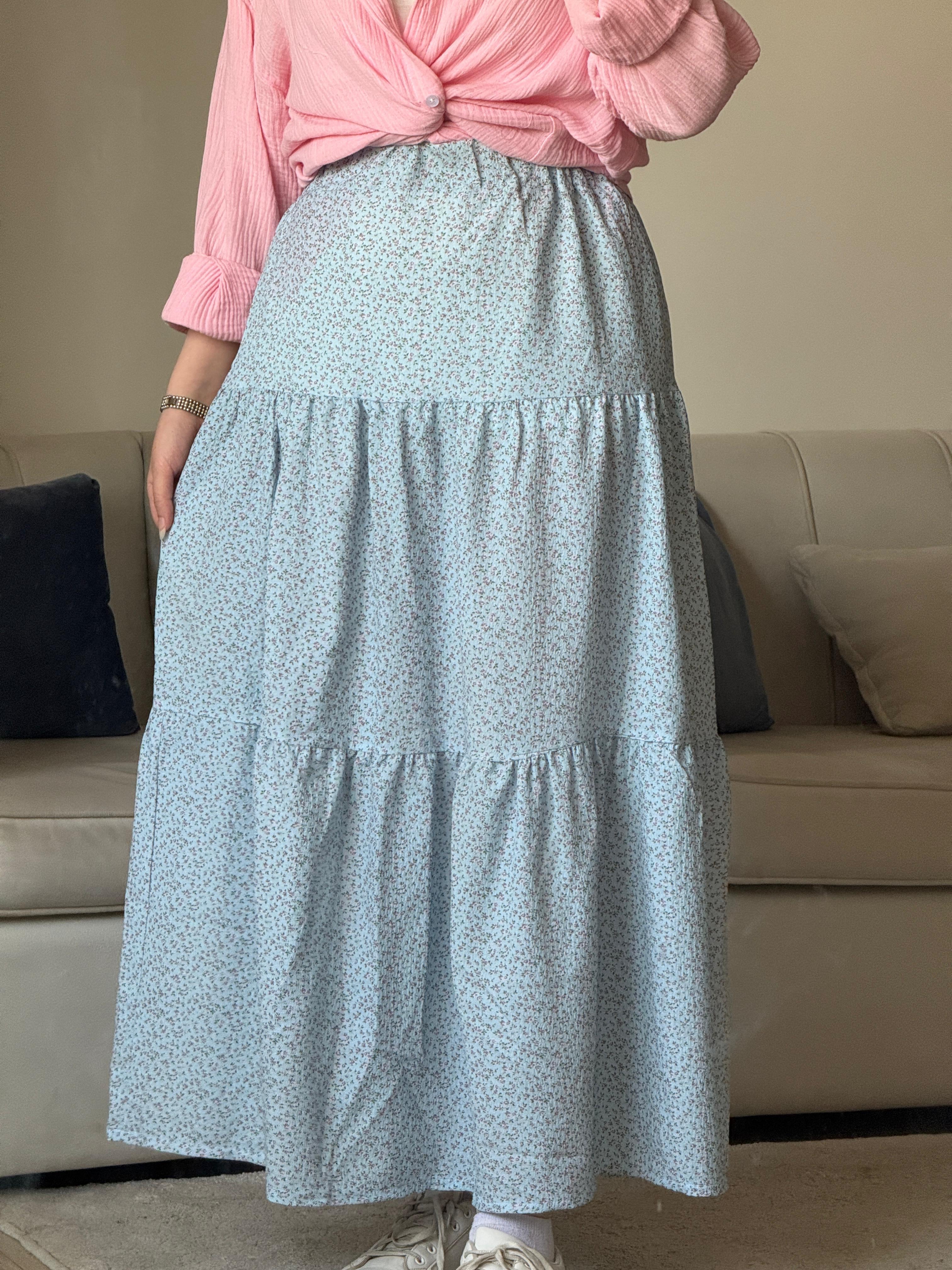 Flora Skirt💓 Baby blue وان سايز : من 55 كيلو ل 95 كيلو