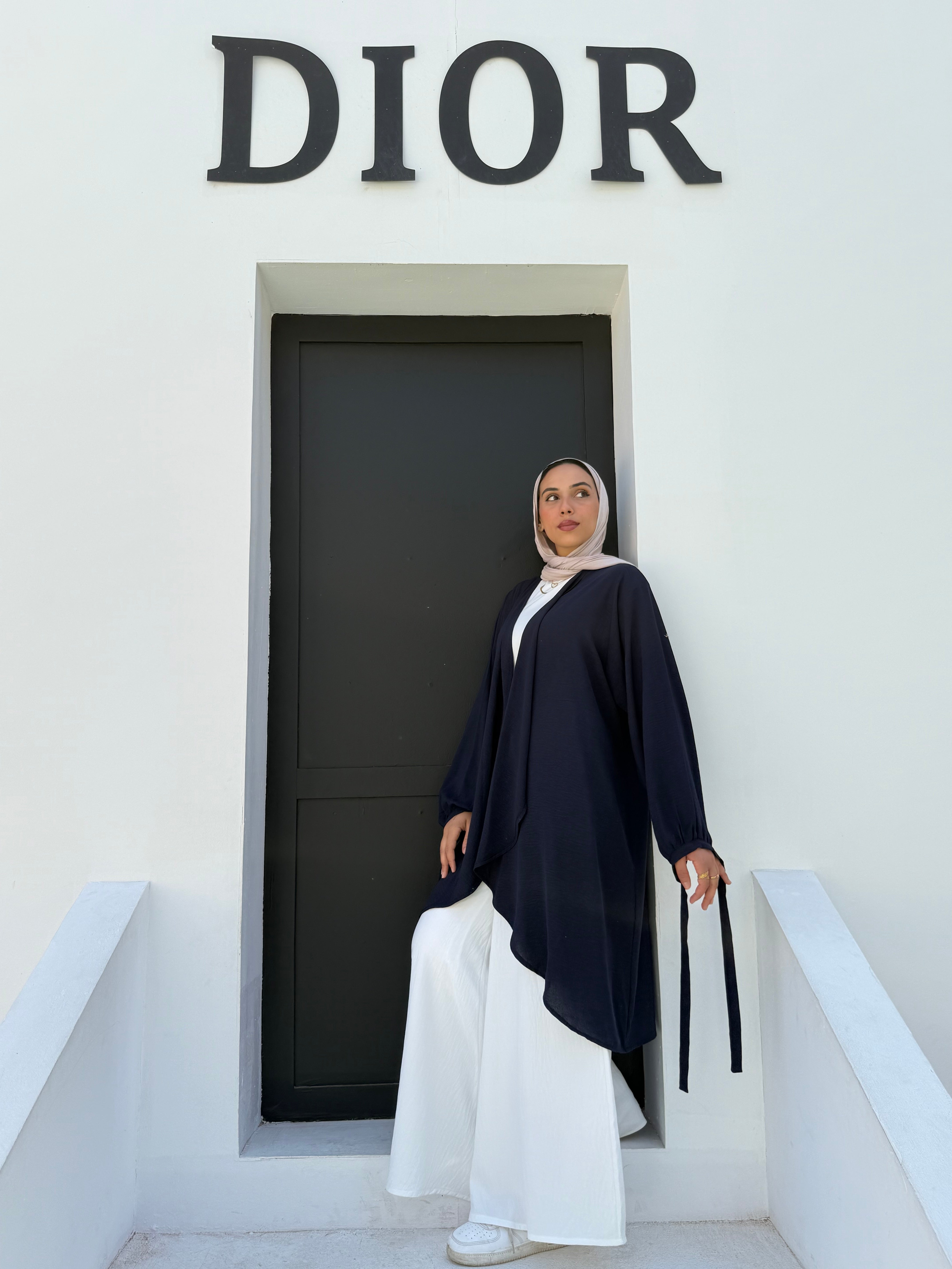 كارديجان الصيف من Inseason🤩 المقاس وان سايز يلبس من 55حتي 95 كيلو Black