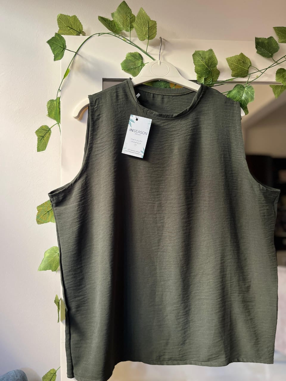 Basic Top🎽 Olive