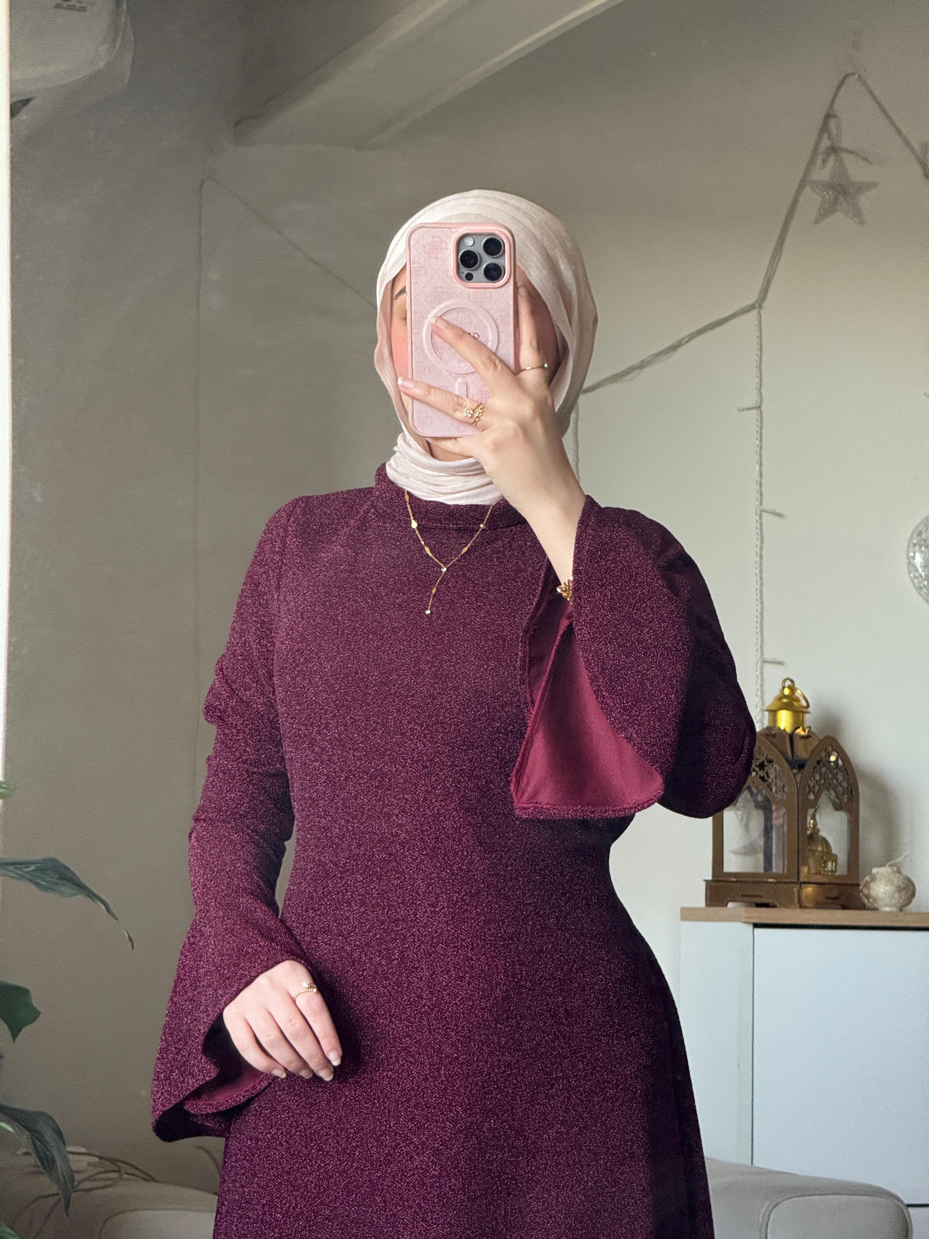 Glittery Dress المقاس الثاني: من 75 حتى 90 كيلو Burgundy