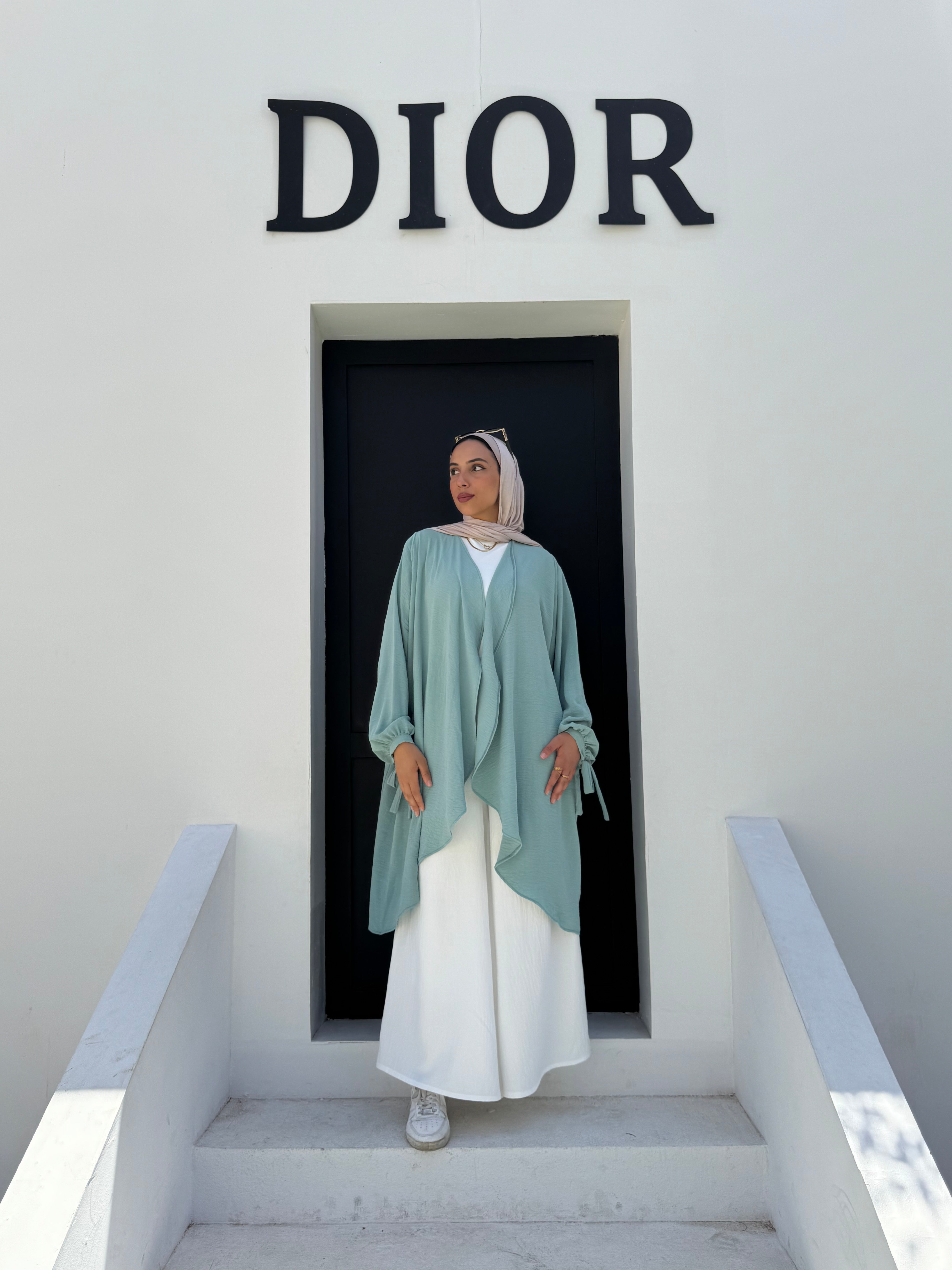 كارديجان الصيف من Inseason🤩 المقاس وان سايز يلبس من 55حتي 95 كيلو Mint