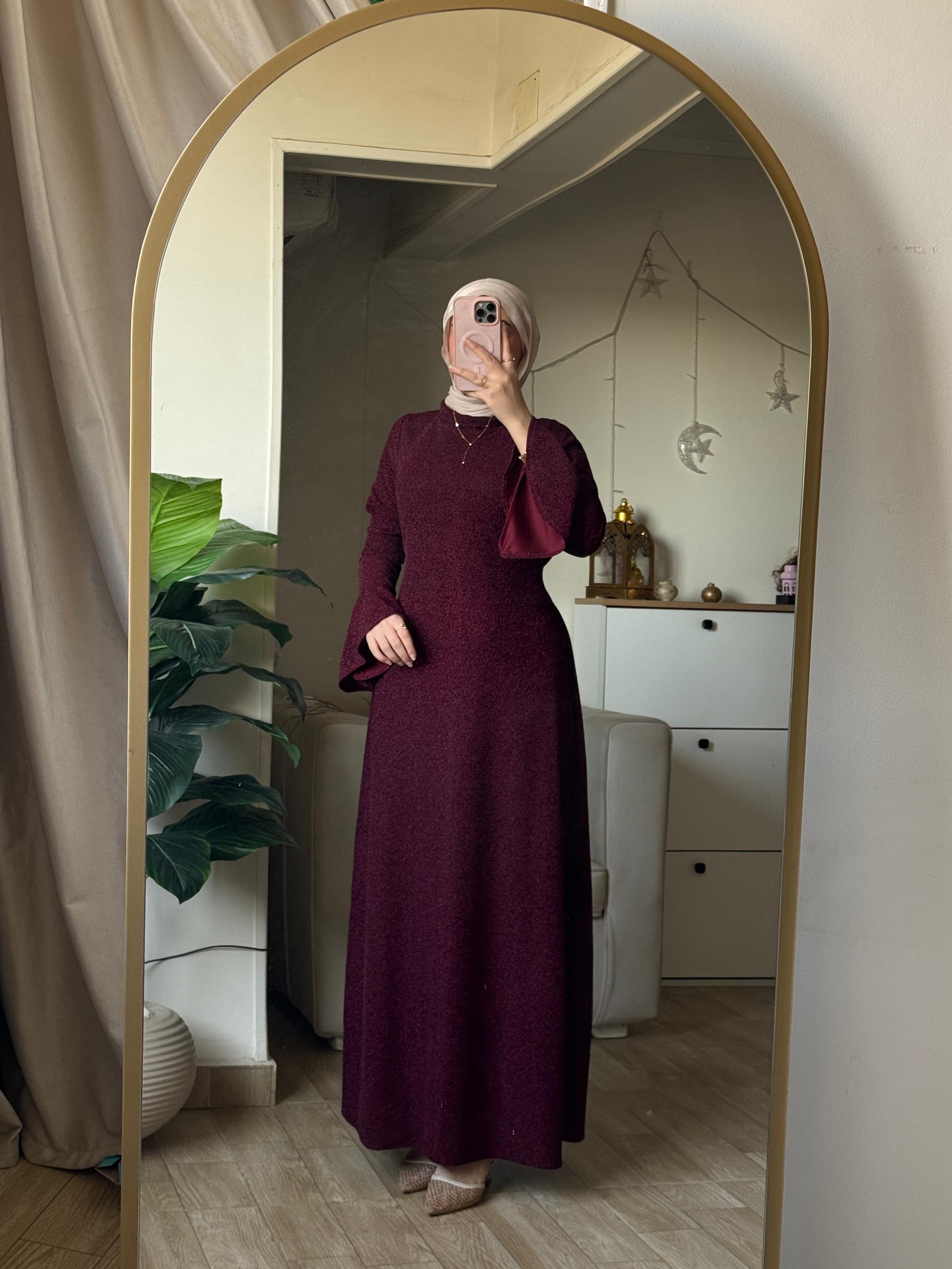 Glittery Dress المقاس الأول: من 55 حتى 75 كيلو Burgundy