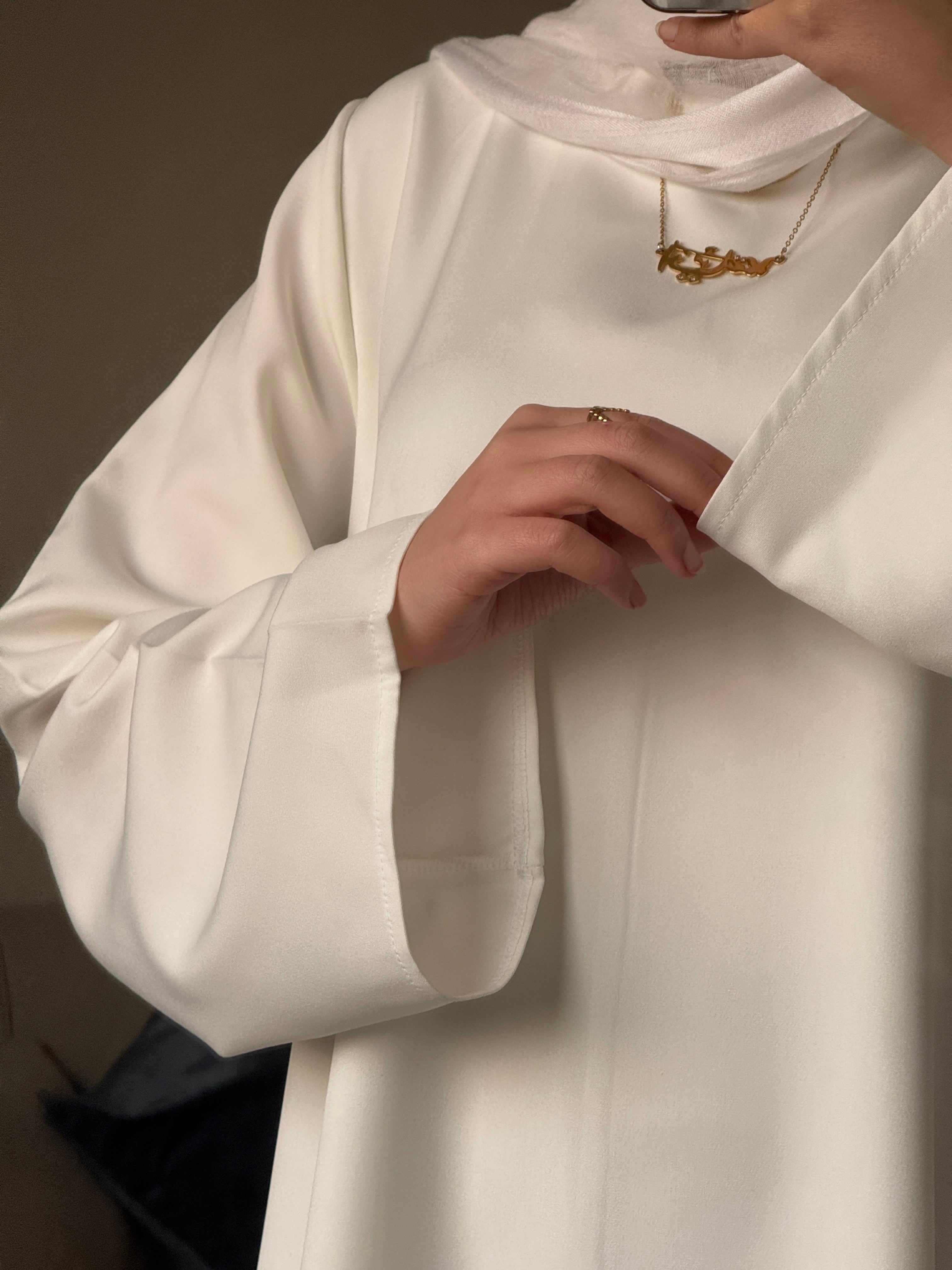 Basic Dress🤍 Second size: Fits weights from 75 to 95 kg White