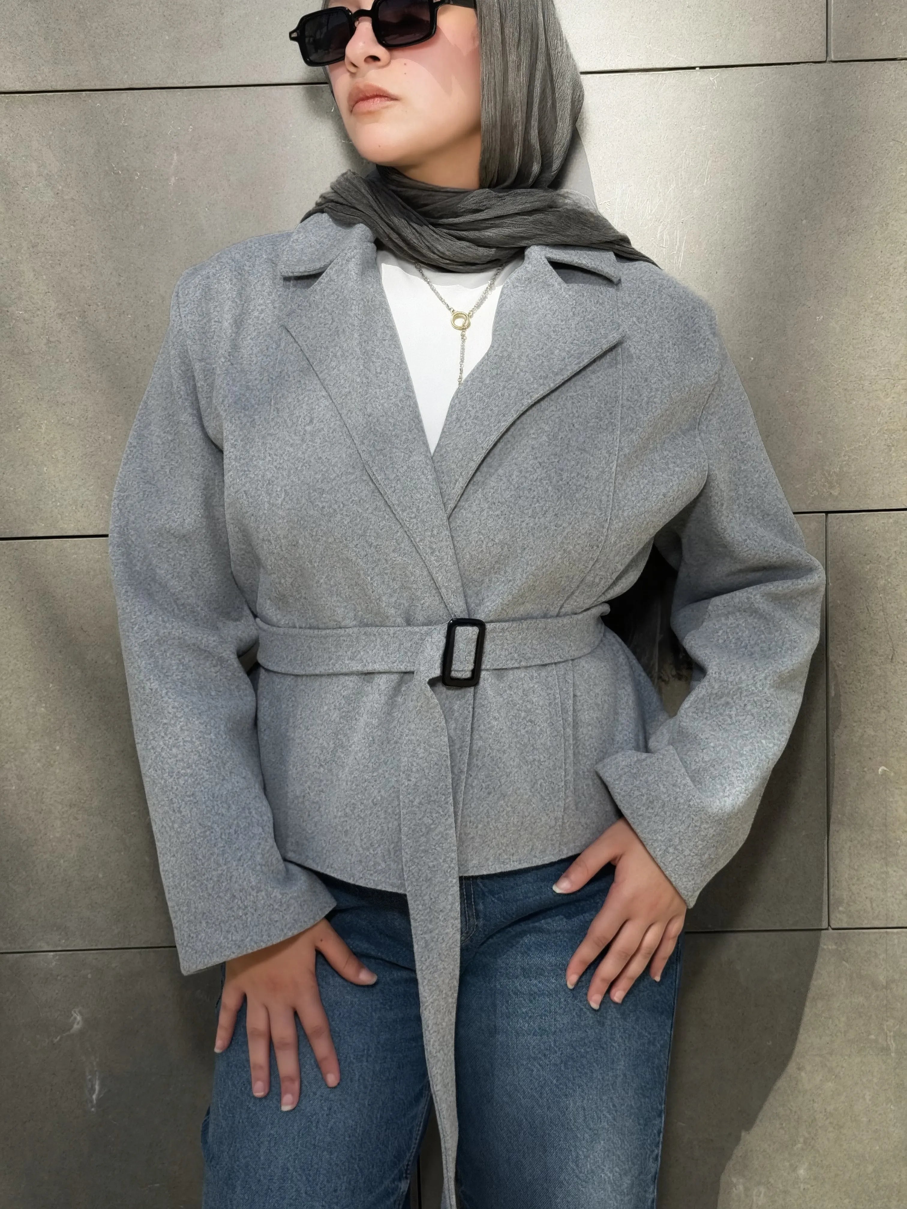 Cropped coat gray